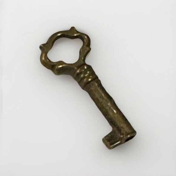 Vintage Japanese Black Enamel Musical Jewelry Box w/ Bronze Inlay – Beautiful - Picture 10 of 12